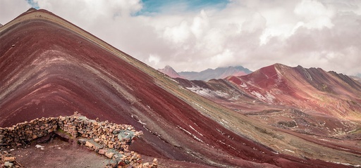 Discovering the wonders of Machu Picchu & the breathtaking Rainbow Mountain